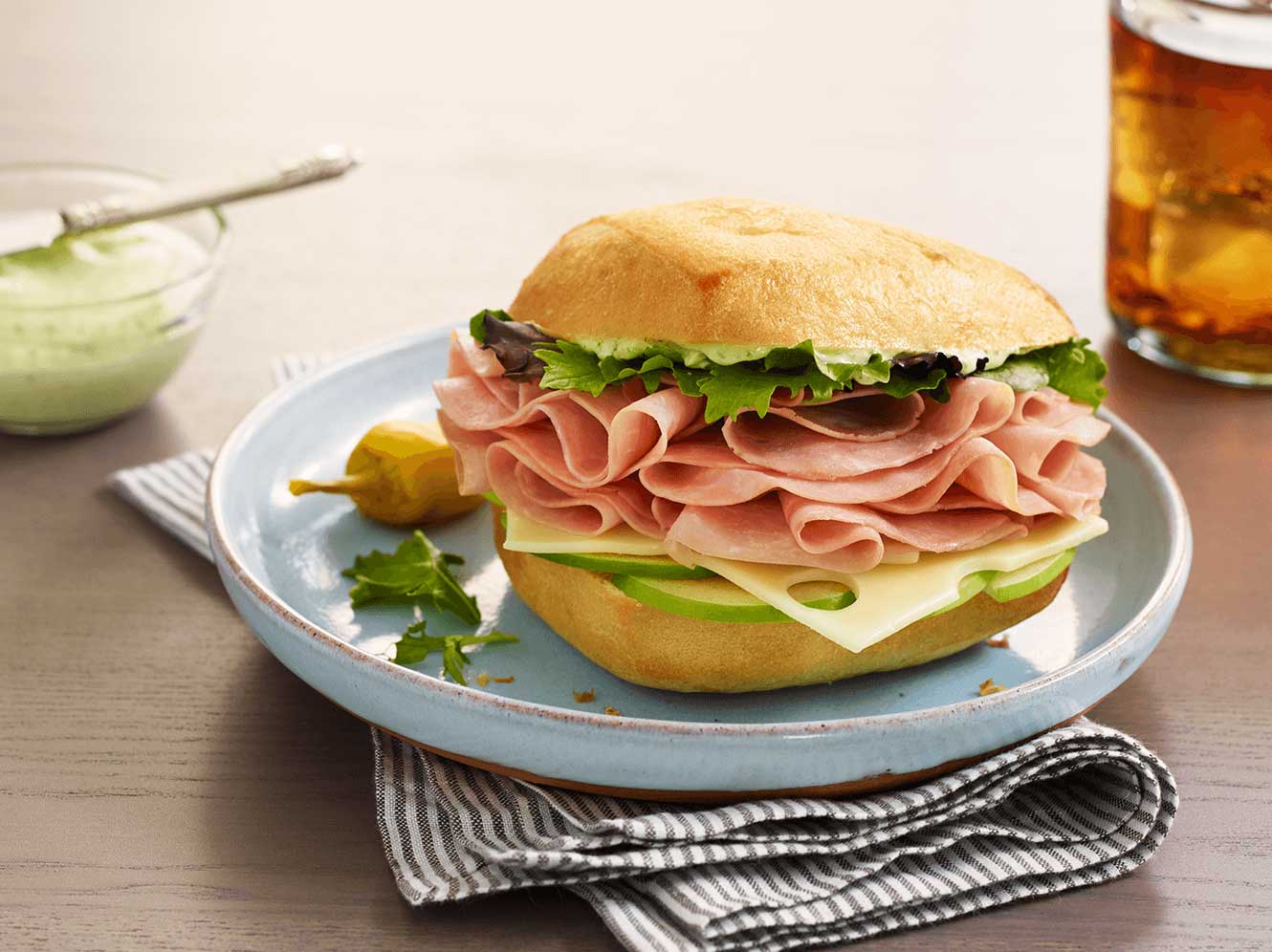 swisshamciabattasandwich_2x