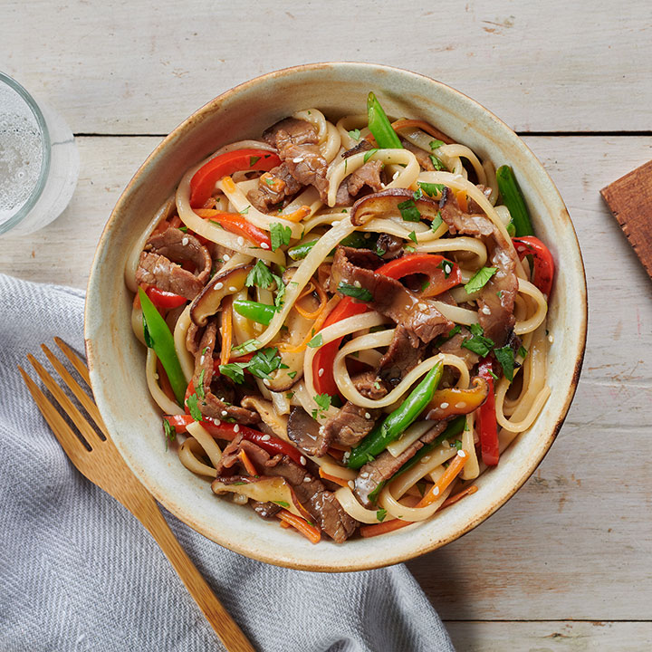 asian-style-beef-noodle-bowl-castle-wood-reserve